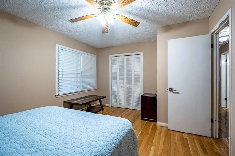 465 Dobbs Road #B Woodstock, GA 30188