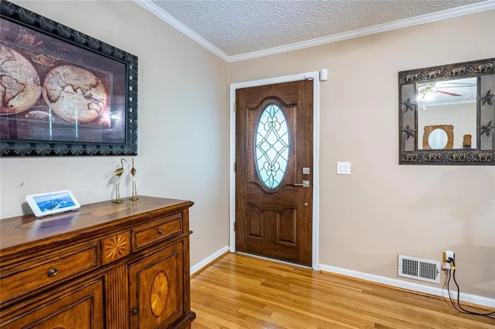 465 Dobbs Road #B Woodstock, GA 30188