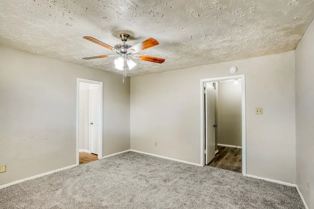 8403 Quail Burg Lane Houston, TX 77489