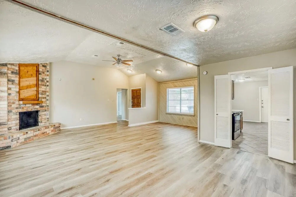 8403 Quail Burg Lane Houston, TX 77489