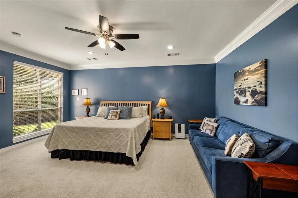 4 Crestwood Circle Sugar Land, TX 77478