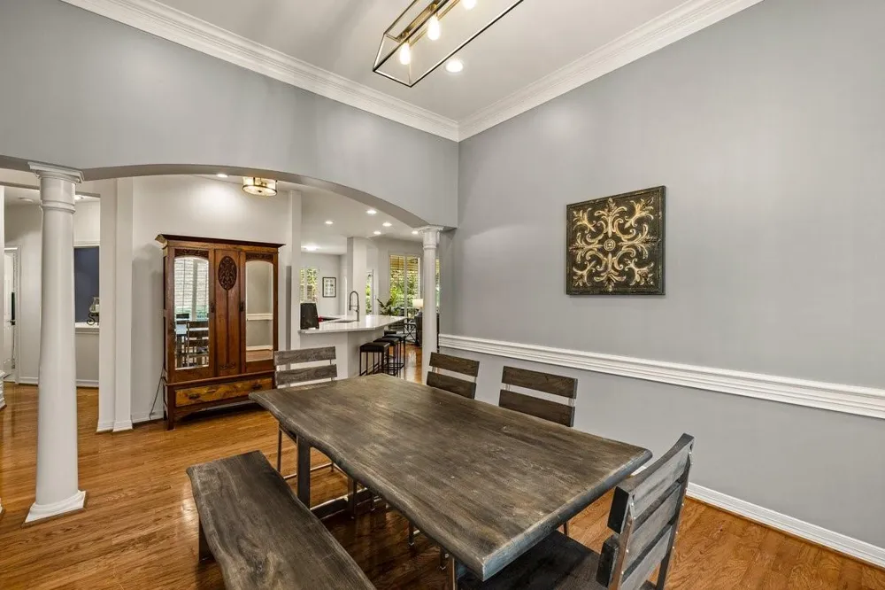 4 Crestwood Circle Sugar Land, TX 77478