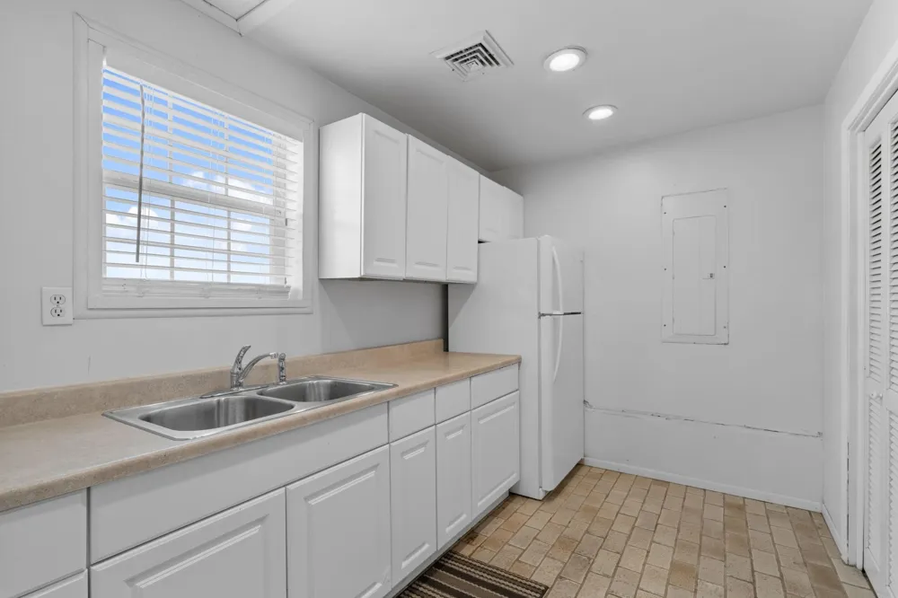 2935 W Fm 1462 Rosharon, TX 77583