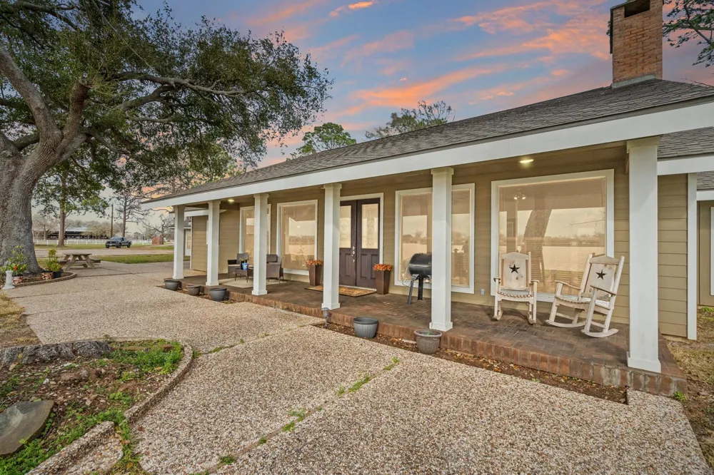 2935 W Fm 1462 Rosharon, TX 77583