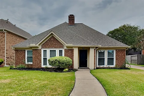 1315 Forest Hollow Drive