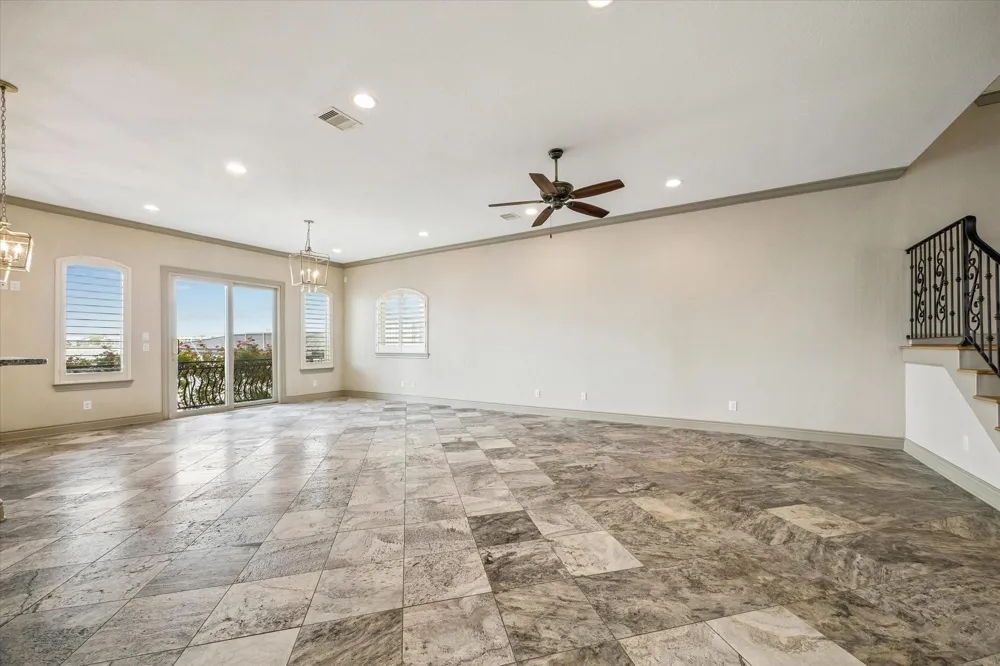 2466 Beacon Circle League City, TX 77573