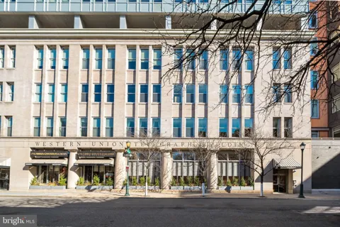 1101 LOCUST STREET #9C