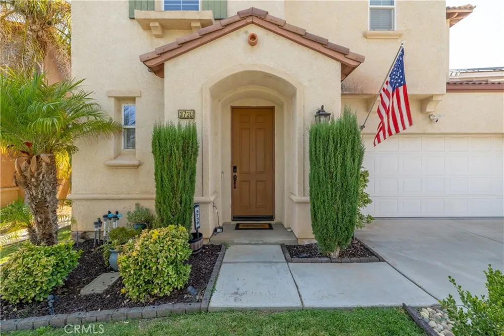 3738 Almansa Way Perris, CA 92571
