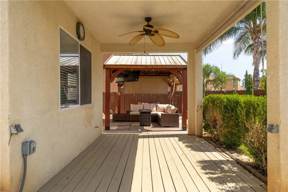 3738 Almansa Way Perris, CA 92571
