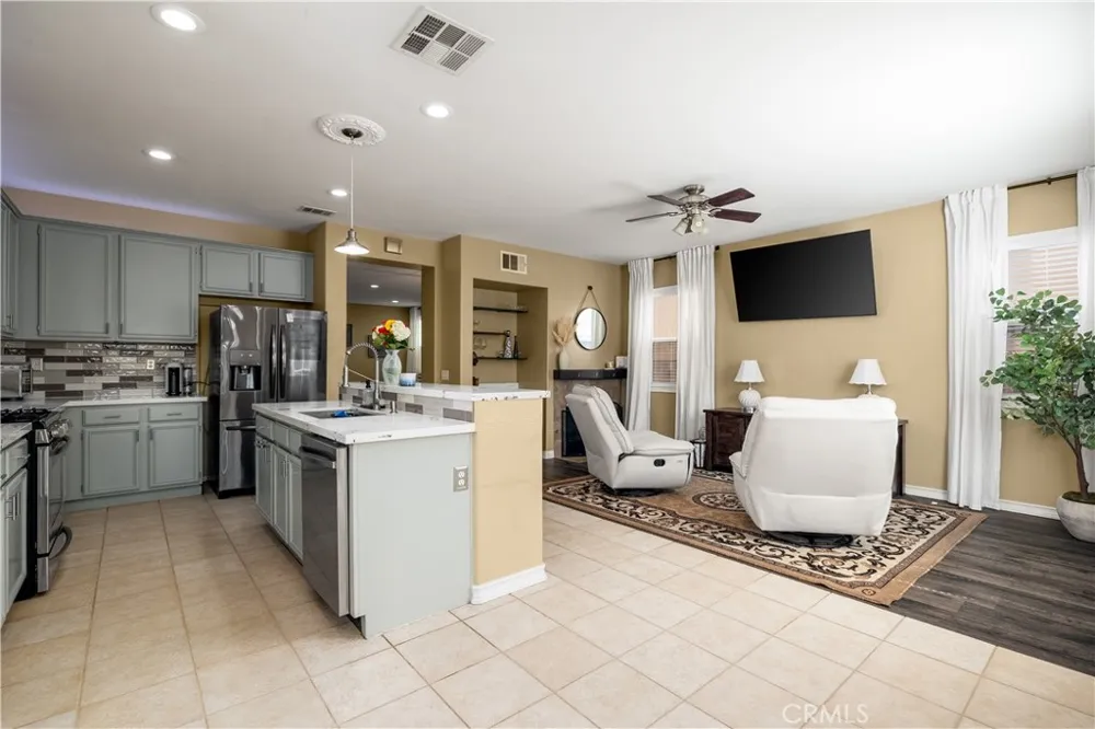 3738 Almansa Way Perris, CA 92571