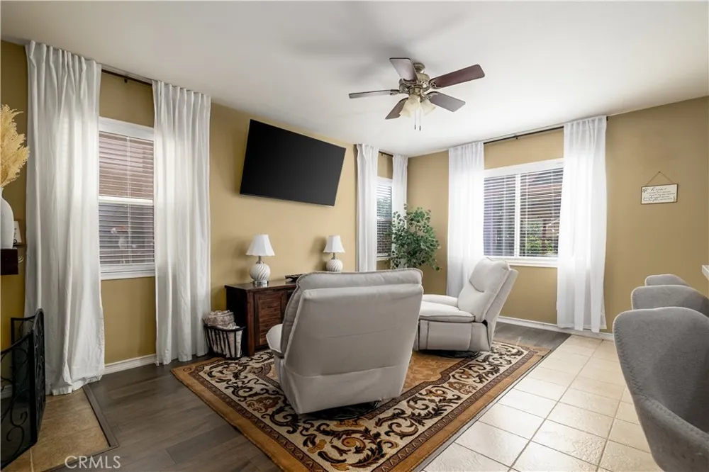 3738 Almansa Way Perris, CA 92571
