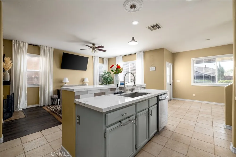 3738 Almansa Way Perris, CA 92571