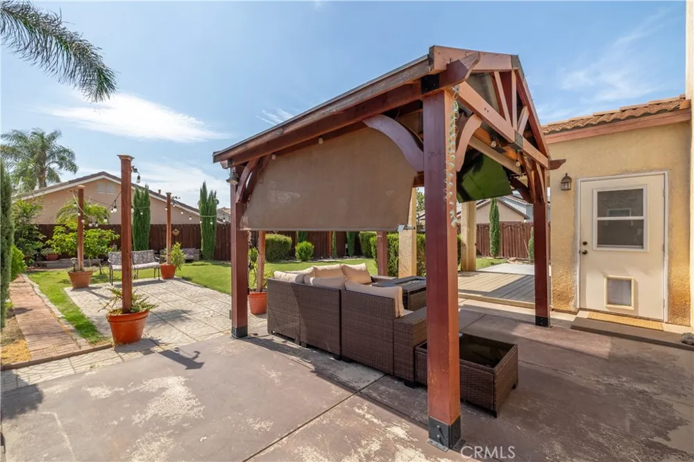 3738 Almansa Way Perris, CA 92571