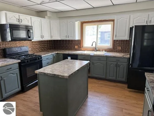 510 5th Street Ludington, MI 49431
