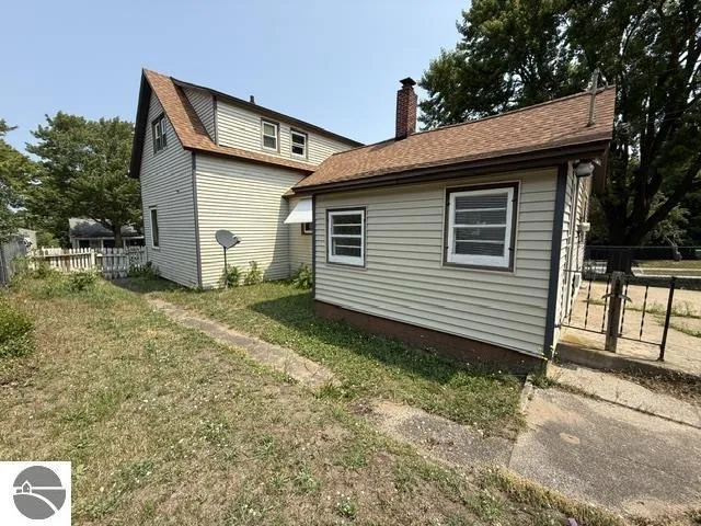 510 5th Street Ludington, MI 49431