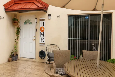 6291 SEVEN SPRINGS BOULEVARD #C