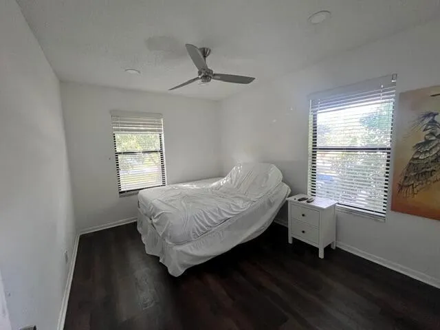 1671 NW 15th Vista Boca Raton, FL 33432