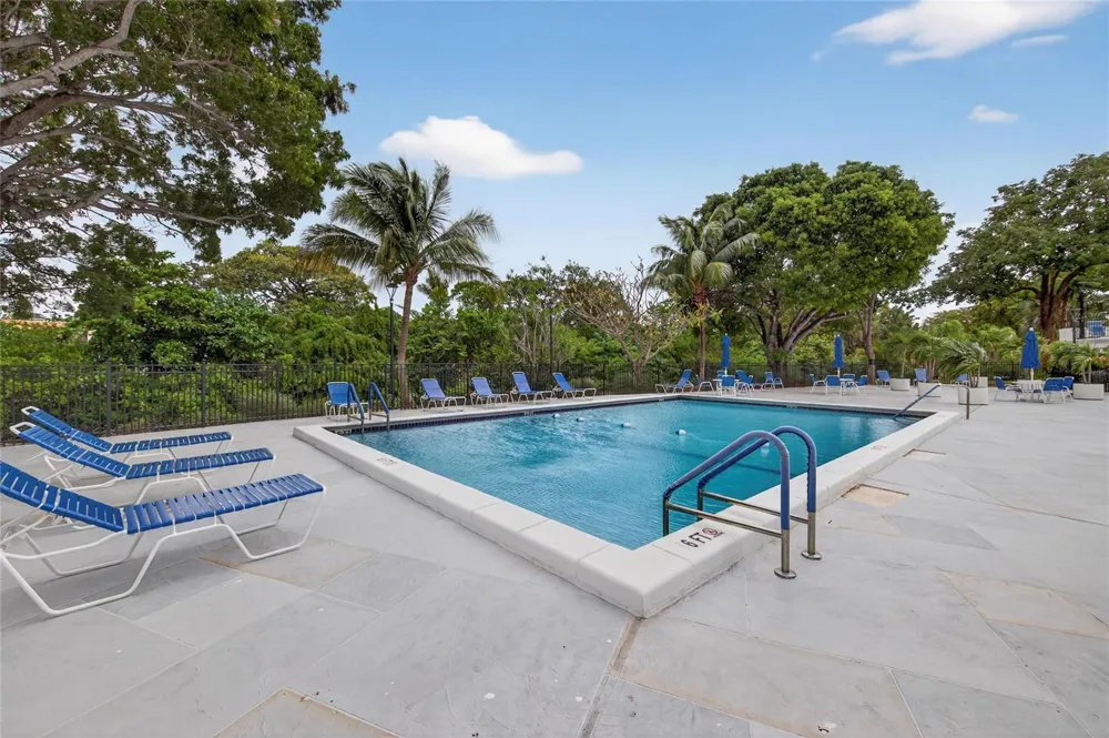 1800 ANDREWS AVENUE #2F Fort Lauderdale, FL 33311
