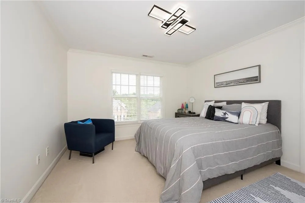 145 Ashbourne Lake Court Clemmons, NC 27012