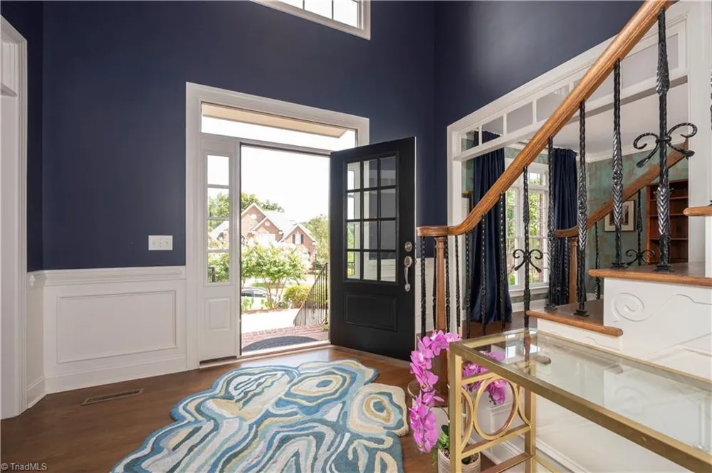 145 Ashbourne Lake Court Clemmons, NC 27012