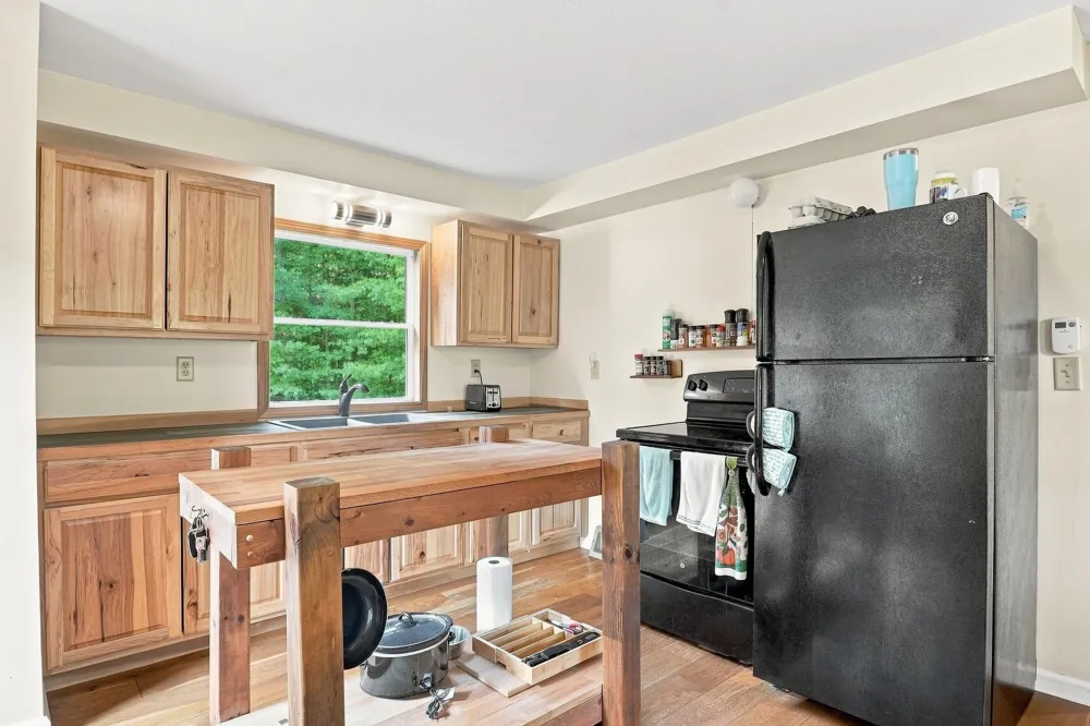 1893 W Maple Grove Road Surrey Township, MI 48622