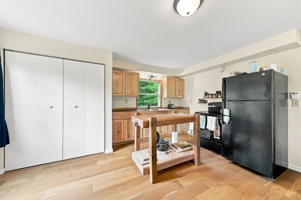 1893 W Maple Grove Road Surrey Township, MI 48622