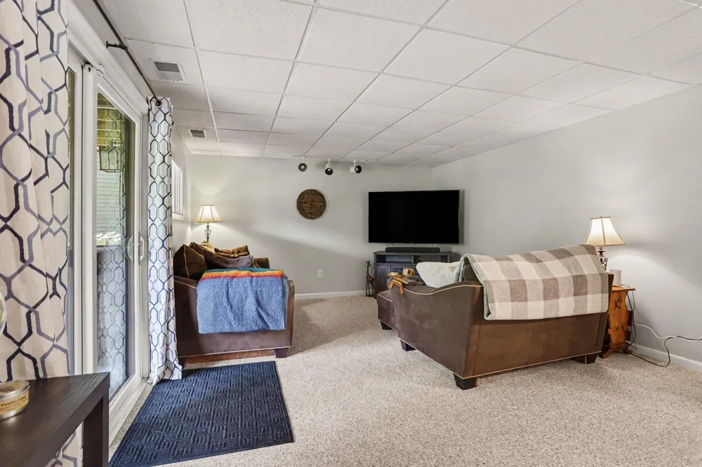1244 Merry Brook Drive Comstock Charter Township, MI 49048