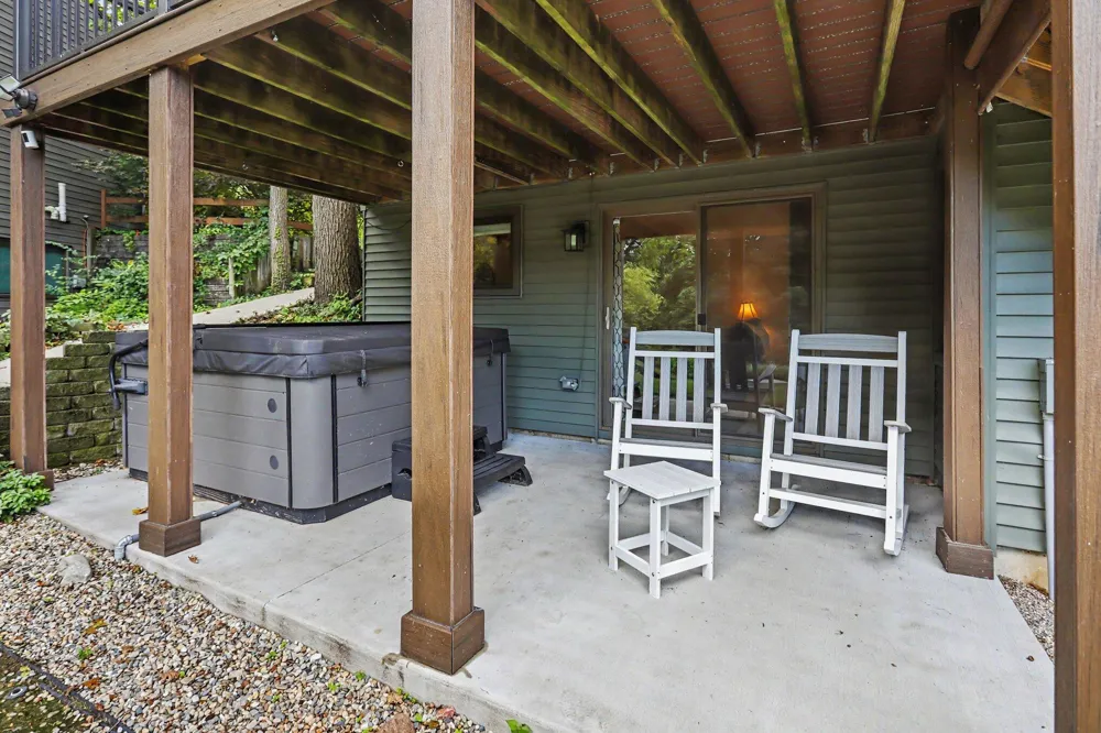 1244 Merry Brook Drive Comstock Charter Township, MI 49048