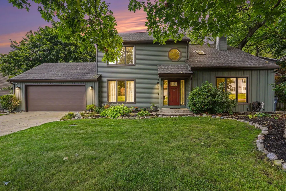 1244 Merry Brook Drive Comstock Charter Township, MI 49048