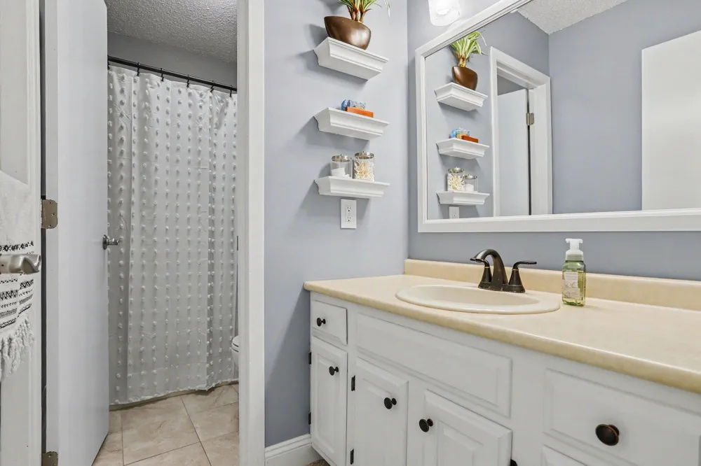 1244 Merry Brook Drive Comstock Charter Township, MI 49048