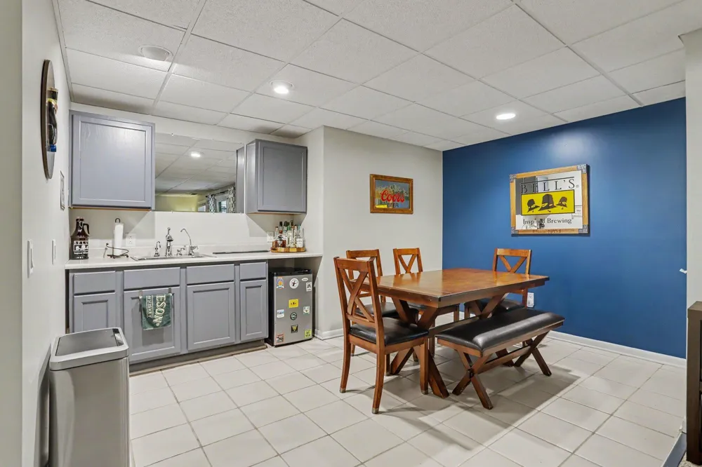 1244 Merry Brook Drive Comstock Charter Township, MI 49048