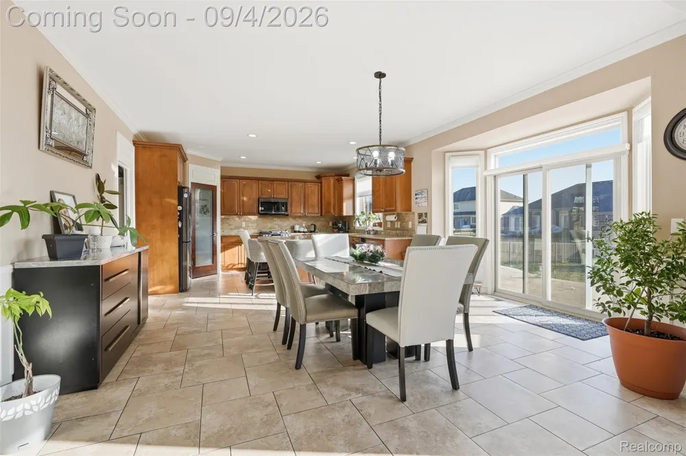 19330 Middle Branch Drive Macomb Township, MI 48044