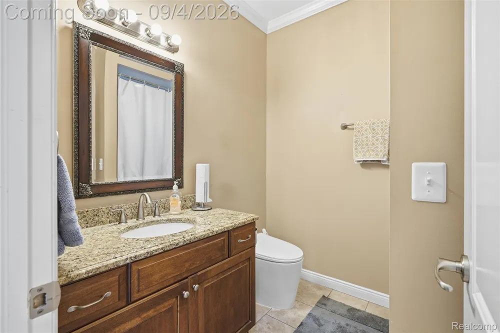 19330 Middle Branch Drive Macomb Township, MI 48044