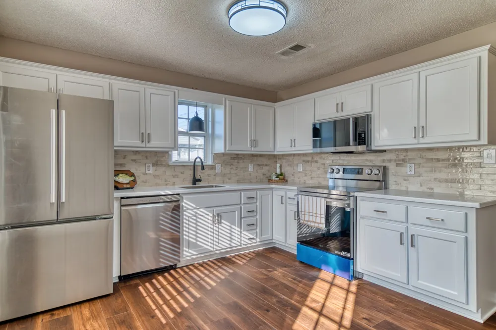 1033 Bush Ave Oak Grove, KY 42262