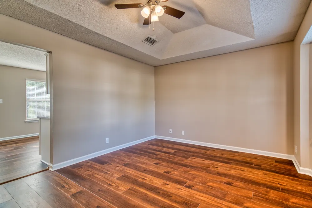 1033 Bush Ave Oak Grove, KY 42262