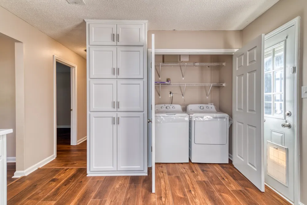 1033 Bush Ave Oak Grove, KY 42262