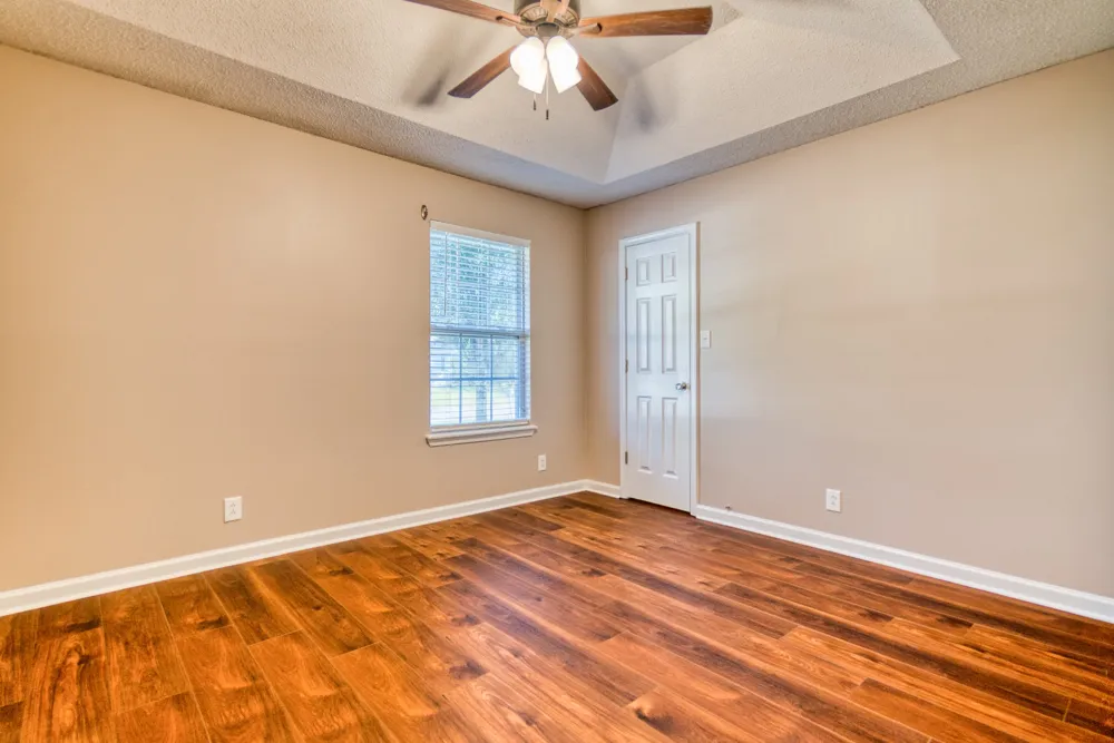 1033 Bush Ave Oak Grove, KY 42262