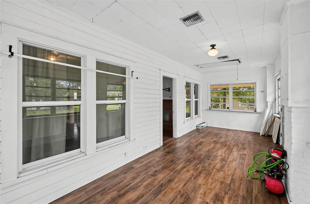 1203 KING AVENUE Lakeland, FL 33803