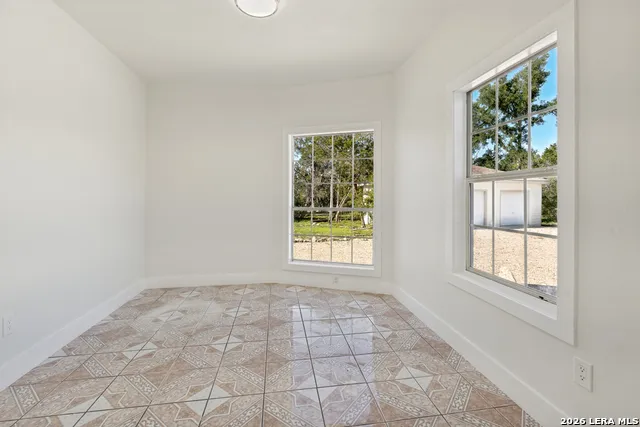 72 JANA LN Spring Branch, TX 78070