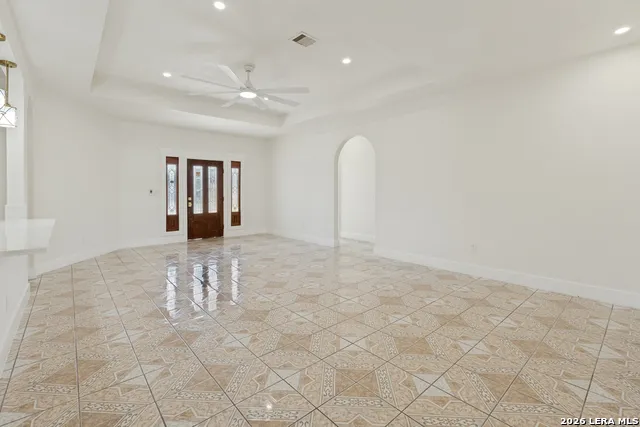 72 JANA LN Spring Branch, TX 78070