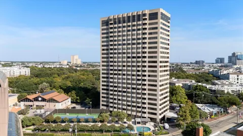 3030 Mckinney Avenue #304