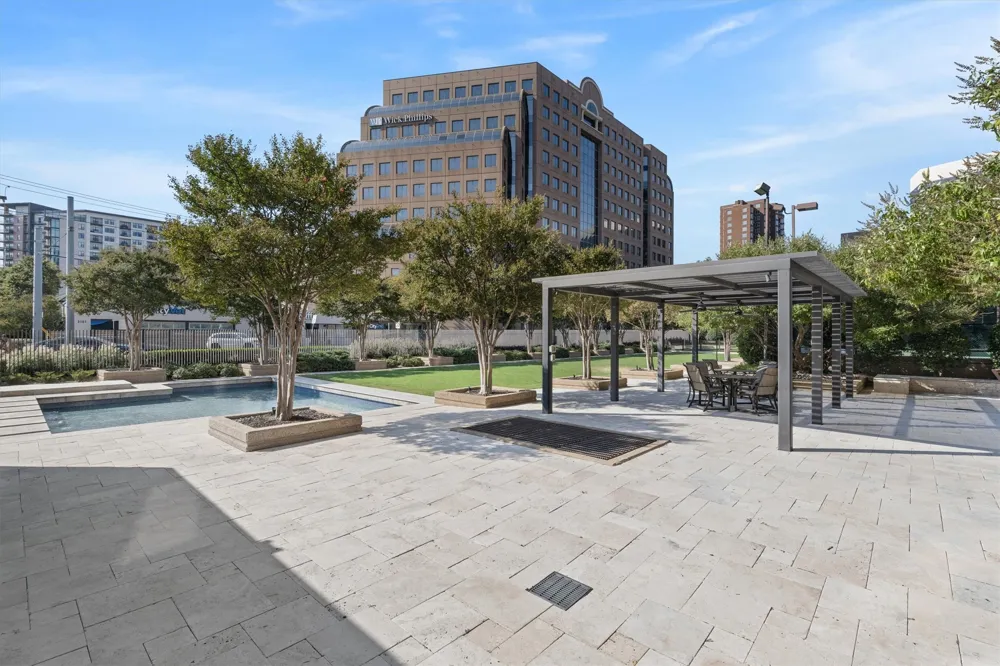 3030 Mckinney Avenue #304 Dallas, TX 75204