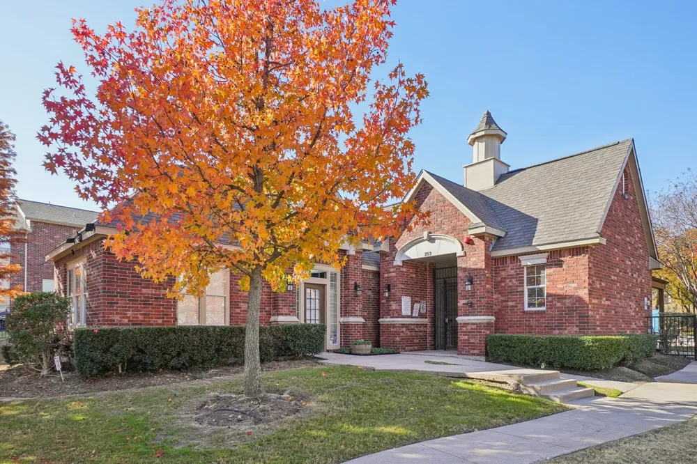 1049 Colonial Drive Coppell, TX 75019