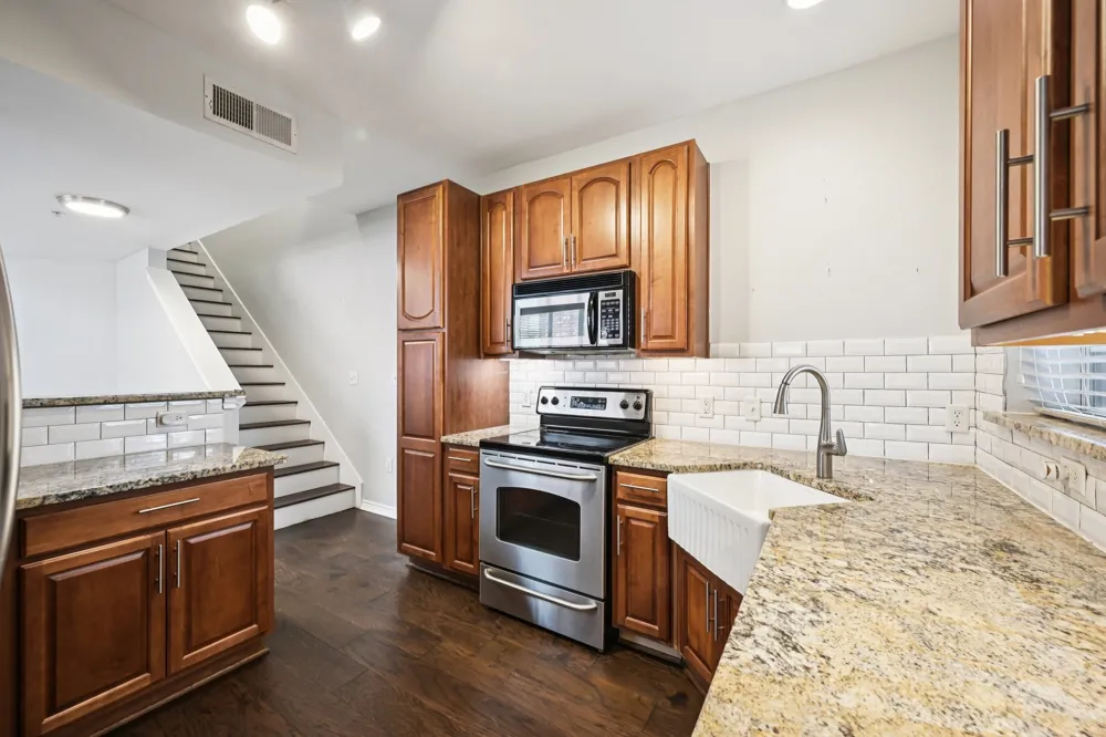 1049 Colonial Drive Coppell, TX 75019