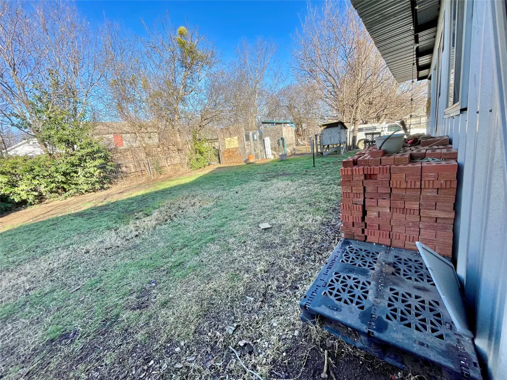 209 Bowie Street Jacksboro, TX 76458