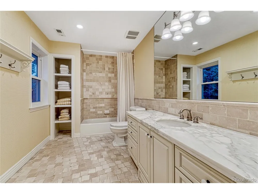 17745 E Jamison Avenue Aurora, CO 80016