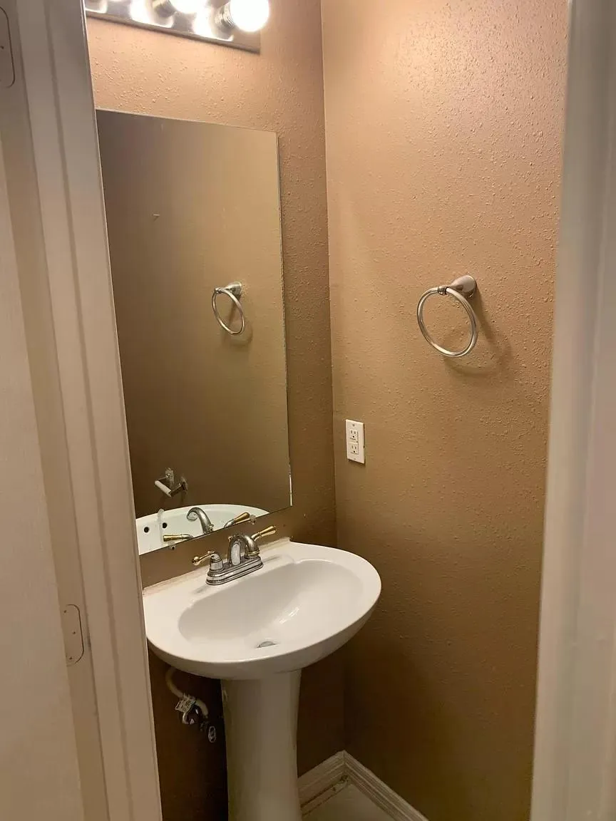 4227 Benard Court Pasadena, TX 77503