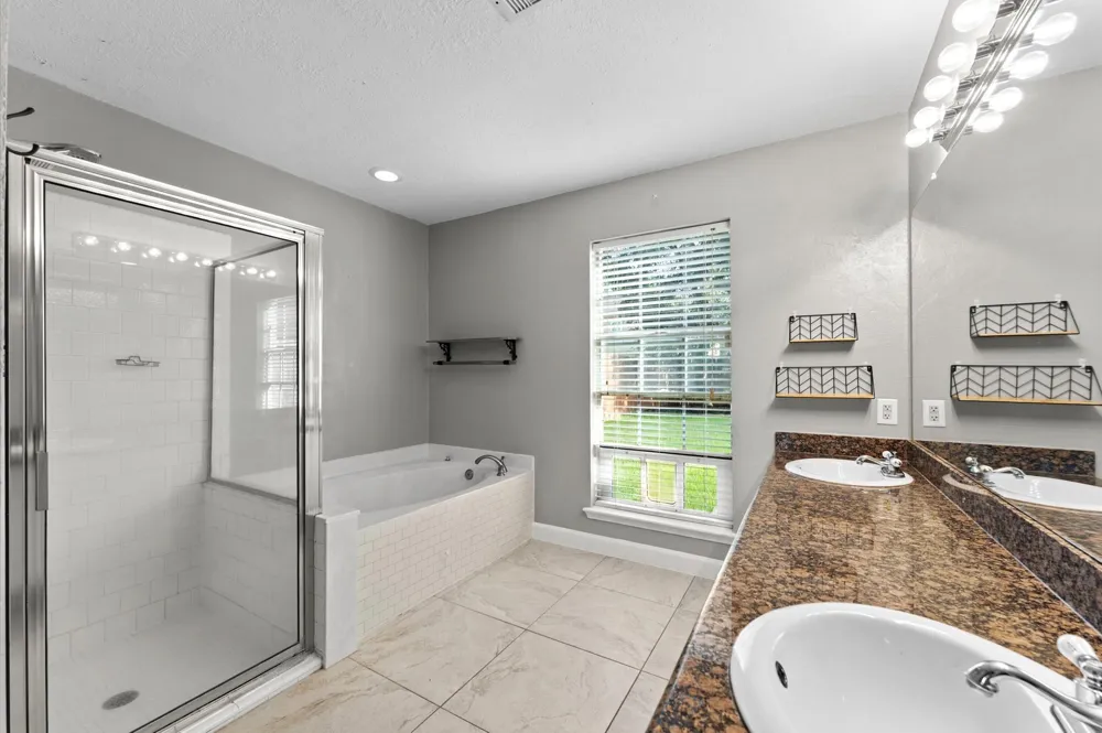 16338 Hickory Point Road Houston, TX 77095