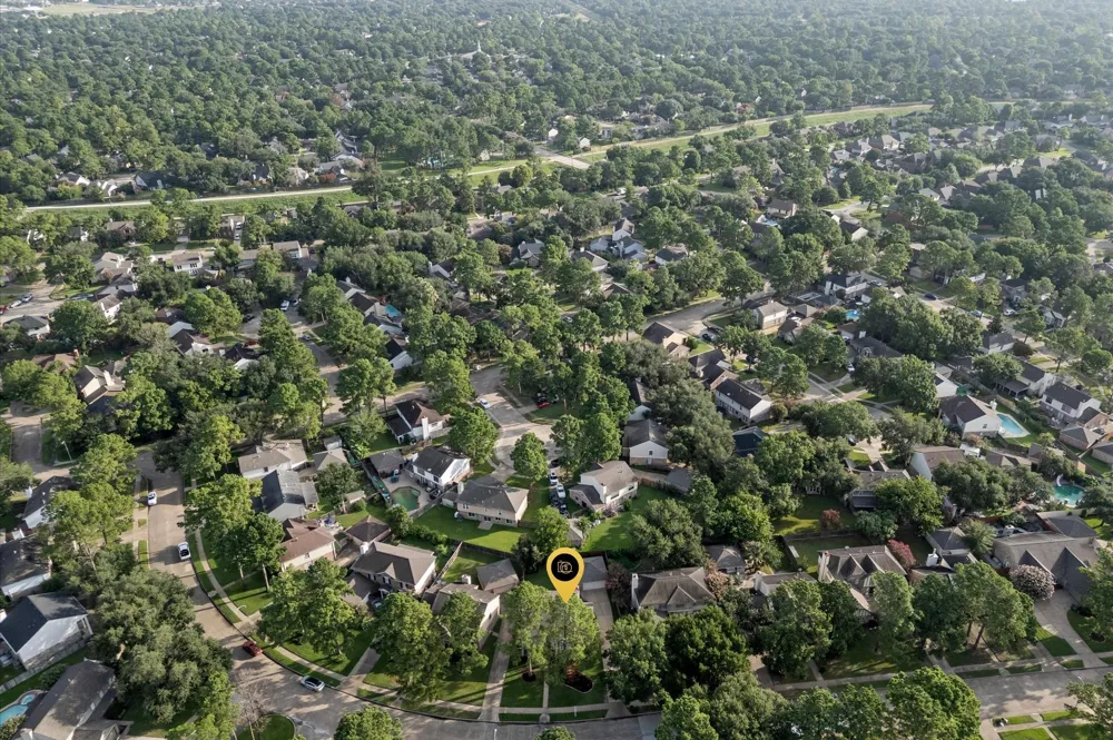 16338 Hickory Point Road Houston, TX 77095