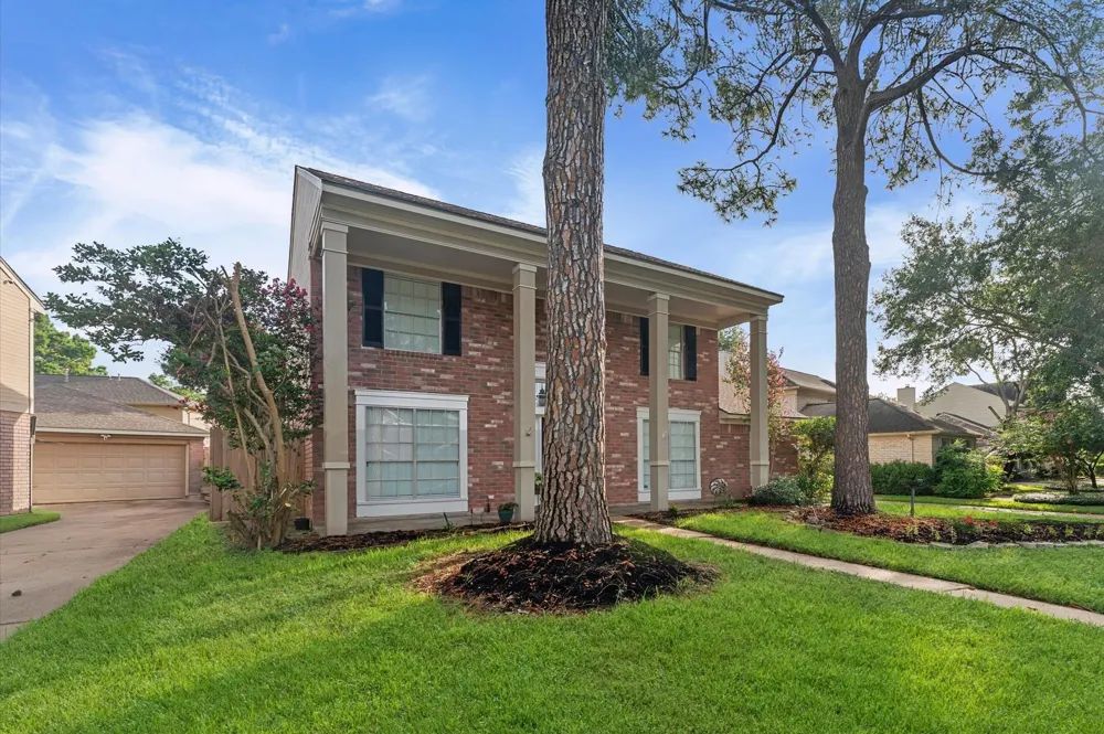 16338 Hickory Point Road Houston, TX 77095